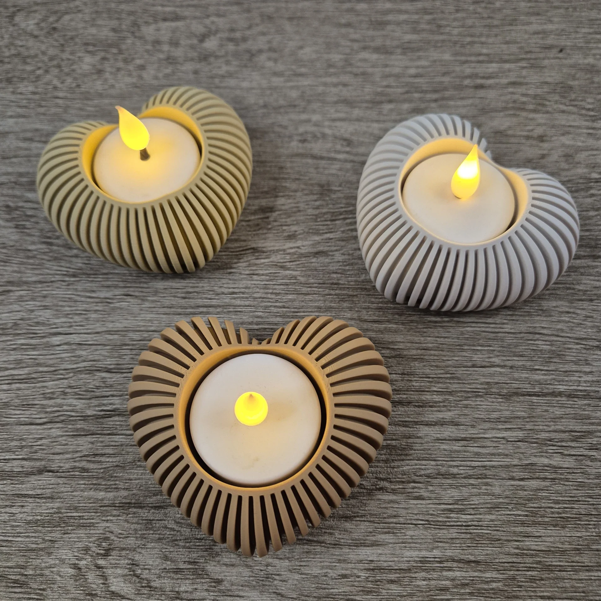 Theelichthouder hart - set van 3 (beige zand lichtbruin)